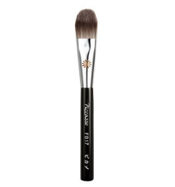 Piccasso premium brush FB17 foundation